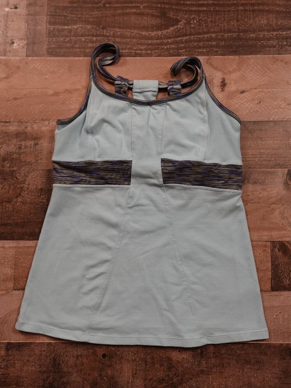 Athleta Prasada‎ Tank Top Women’s Medium Blue Built-In Bra Yoga Athletic
